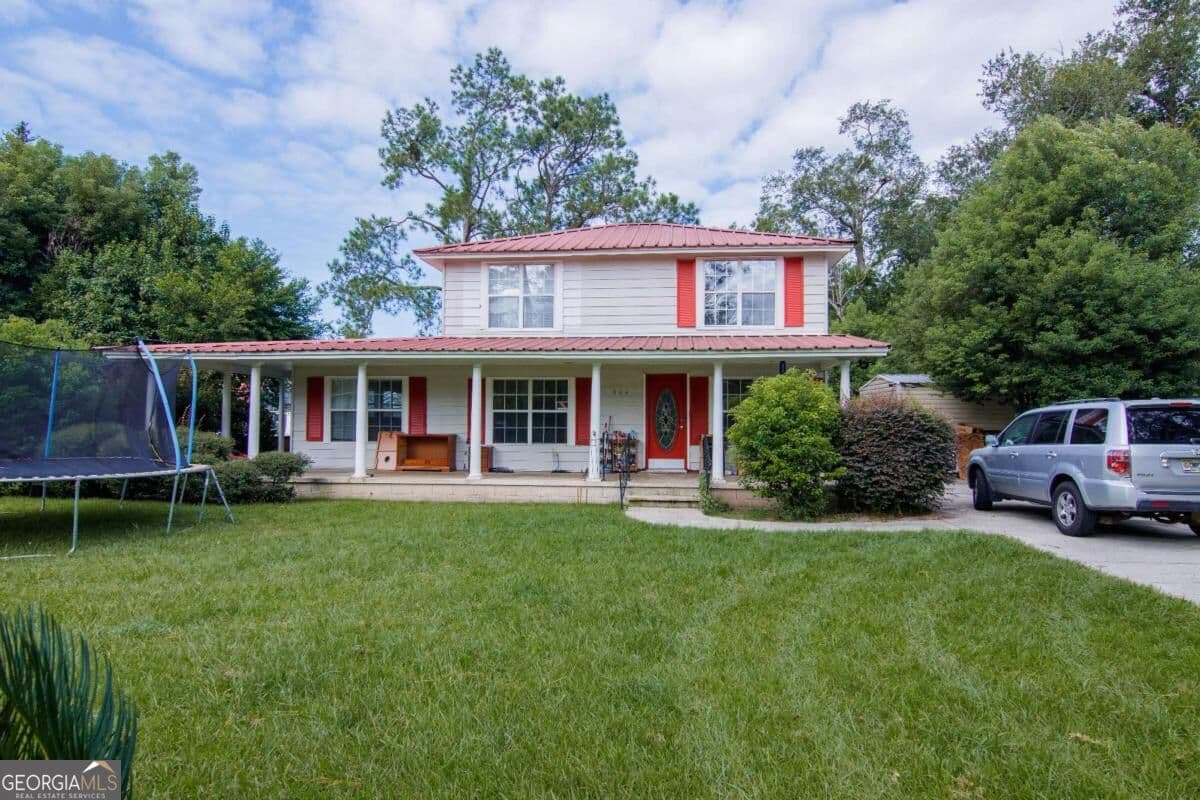 3 bedroom, 2 bathroom single family residence for sale at 604 Jackson Street, Nashville, GA 31639 — photo 4