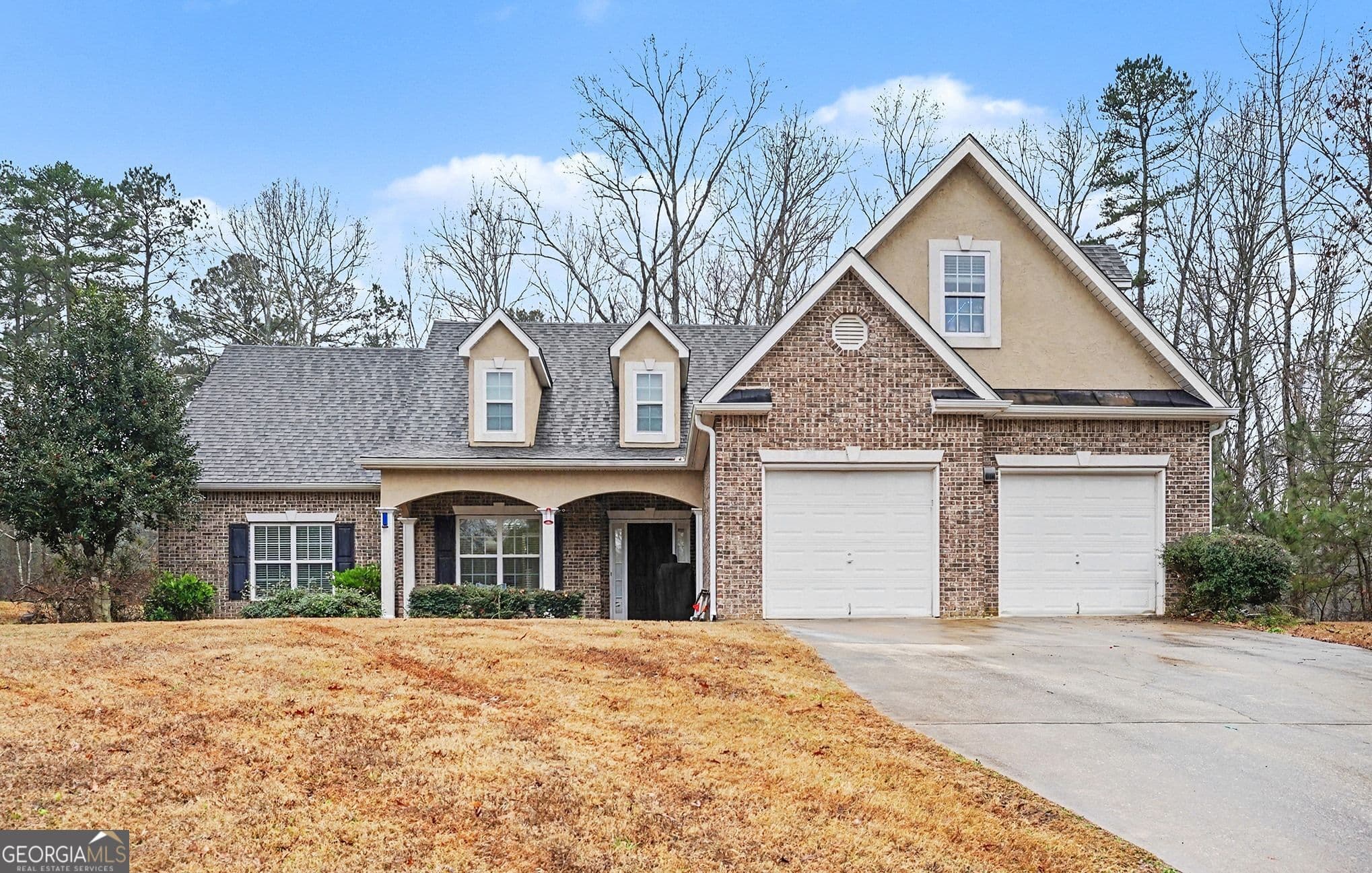 3 bedroom, 2 bathroom, 2,230 sq ft single family residence for sale at 45 Glen Ridge Court, Covington, GA 30014 — photo 3