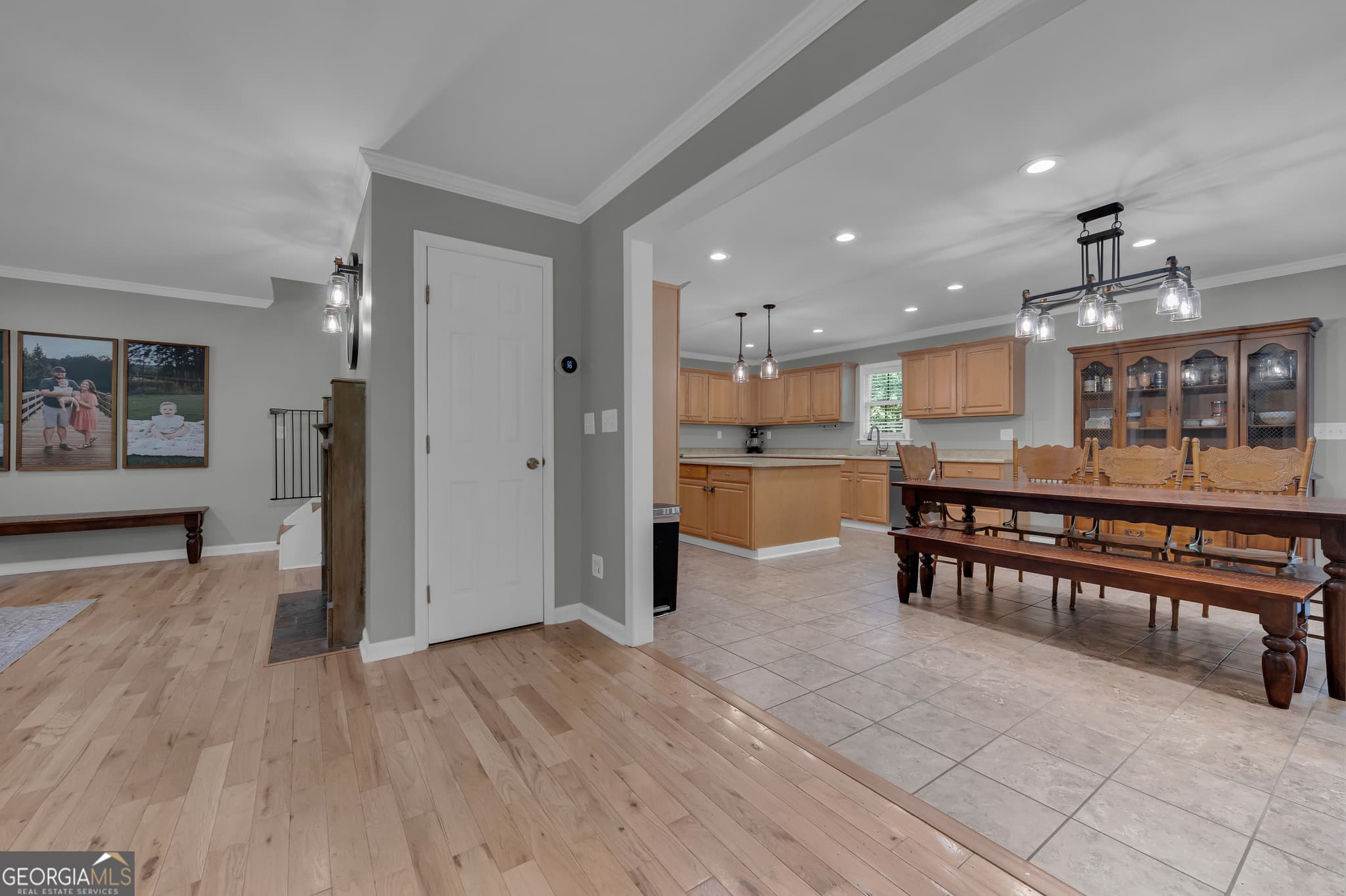 3 bedroom, 2.5 bathroom, 2,560 sq ft single family residence for sale at 946 Riverdale Road, Toccoa, GA 30577 — photo 10