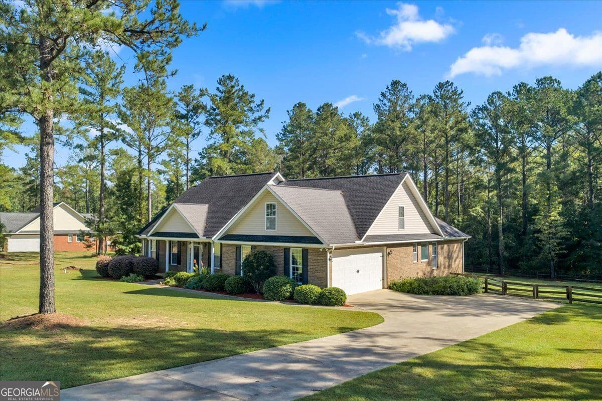 4 bedroom, 3 bathroom, 2,825 sq ft single family residence for sale at 362 Old Pine Road, Dudley, GA 31022 — photo 6