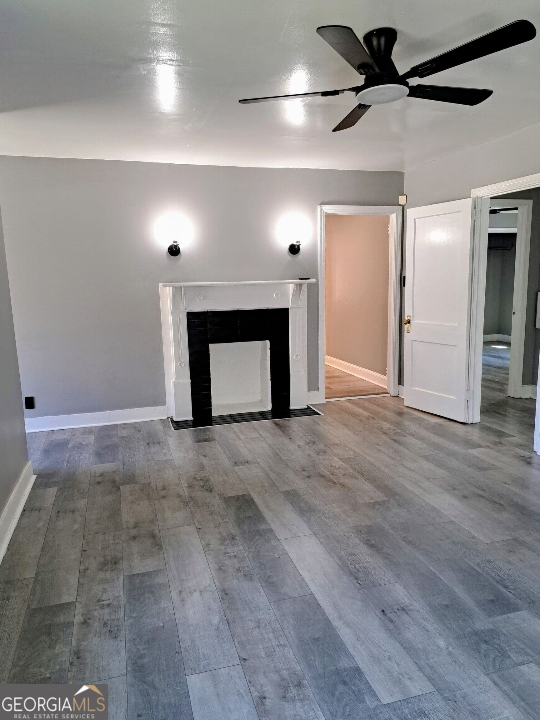 2 bedroom, 1 bathroom, 1,310 sq ft single family residence for rent at 1928 Columbia Drive, Decatur, GA 30032 for $2,000 a month — photo 4