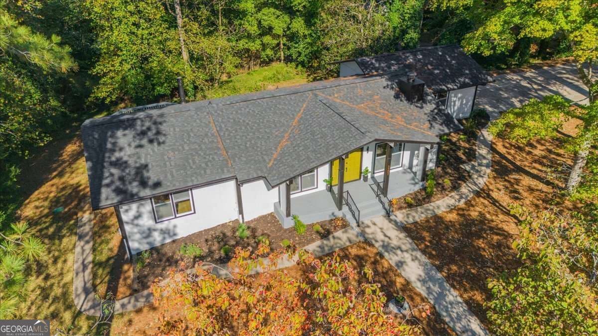 4 bedroom, 3.5 bathroom, 3,146 sq ft single family residence for sale at 5303 Raintree Circle, Oakwood, GA 30566 — photo 10