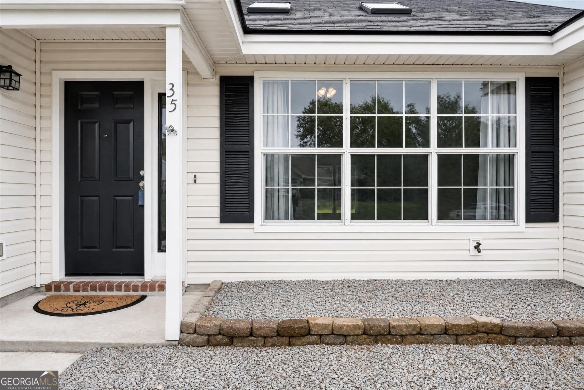 3 bedroom, 2 bathroom, 1,392 sq ft single family residence under contract at 35 Cutler Drive, Savannah, GA 31419 — photo 5
