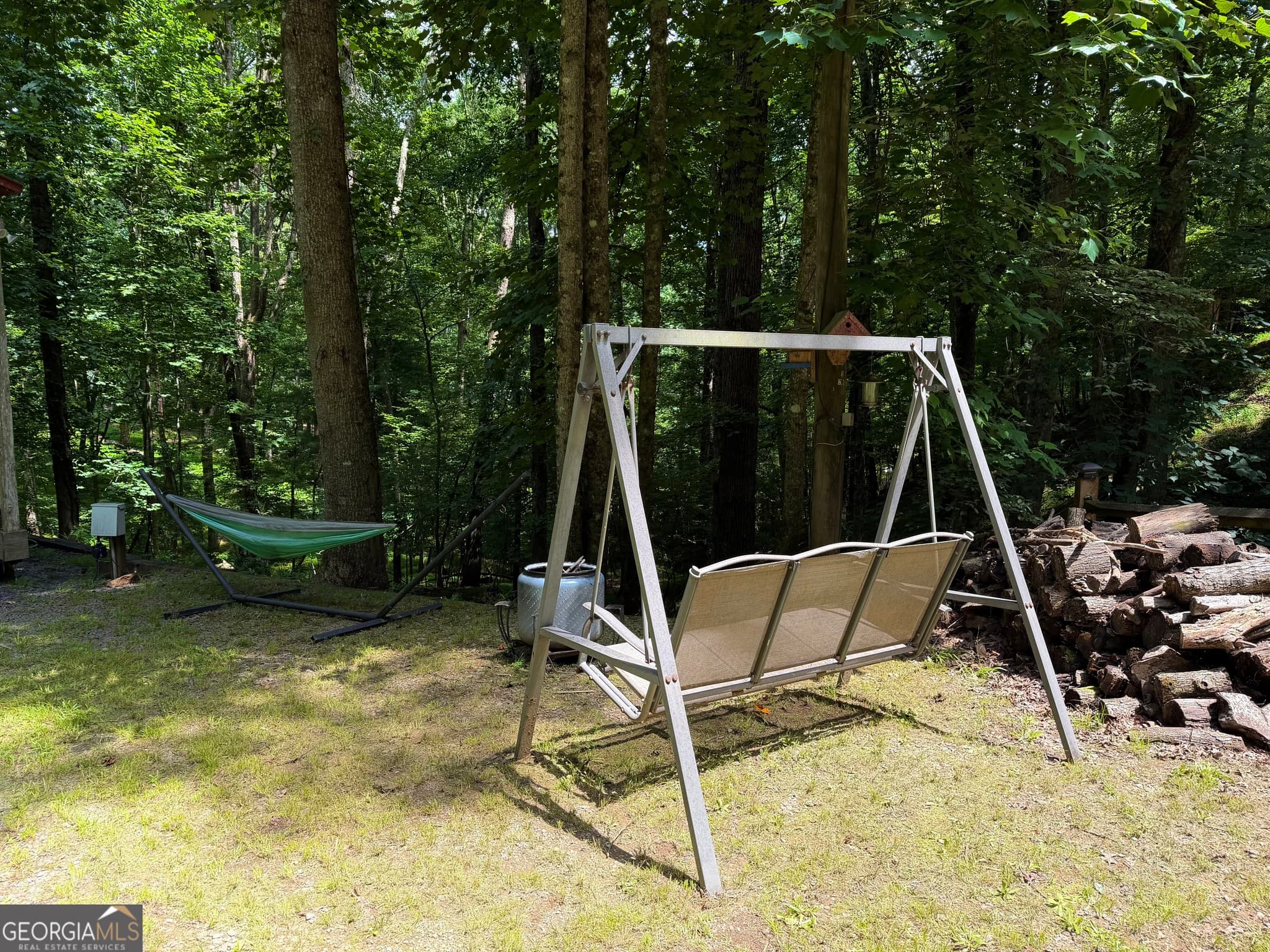 1 bedroom, 1 bathroom, 350 sq ft single family residence for sale at 304 9th Street, Ellijay, GA 30540 — photo 4