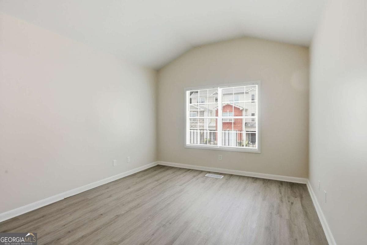 3 bedroom, 2.5 bathroom, 1,709 sq ft single family residence for sale at 4291 Notting Hill Drive, Atlanta, GA 30331 — photo 10