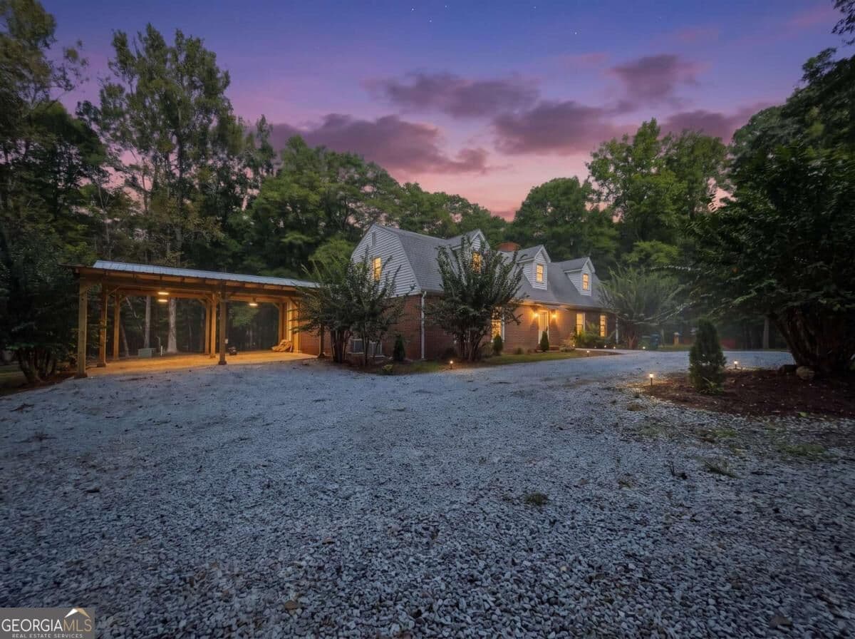 5 bedroom, 4.5 bathroom, 2,516 sq ft single family residence for sale at 80 Sims Road, Winder, GA 30680 — photo 3
