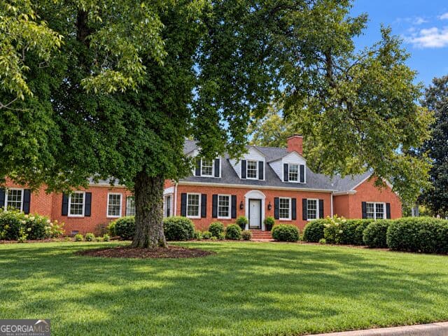 5 bedroom, 4 bathroom, 6,092 sq ft single family residence for sale at 8 Old Chestnut Street, Lumpkin, GA 31815 — photo 2