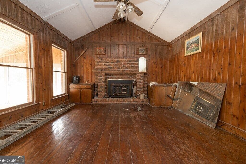 5 bedroom, 4 bathroom, 6,092 sq ft single family residence for sale at 8 Old Chestnut Street, Lumpkin, GA 31815 — photo 6