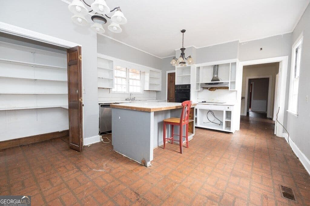 5 bedroom, 4 bathroom, 6,092 sq ft single family residence for sale at 8 Old Chestnut Street, Lumpkin, GA 31815 — photo 7