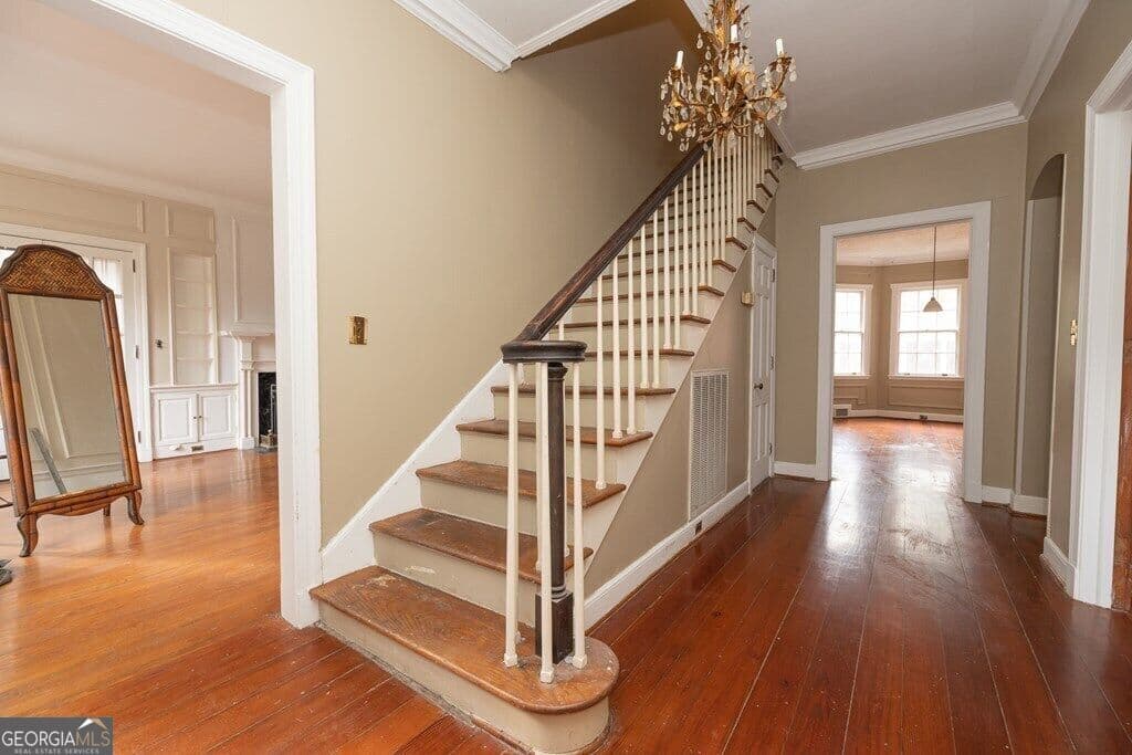 5 bedroom, 4 bathroom, 6,092 sq ft single family residence for sale at 8 Old Chestnut Street, Lumpkin, GA 31815 — photo 3