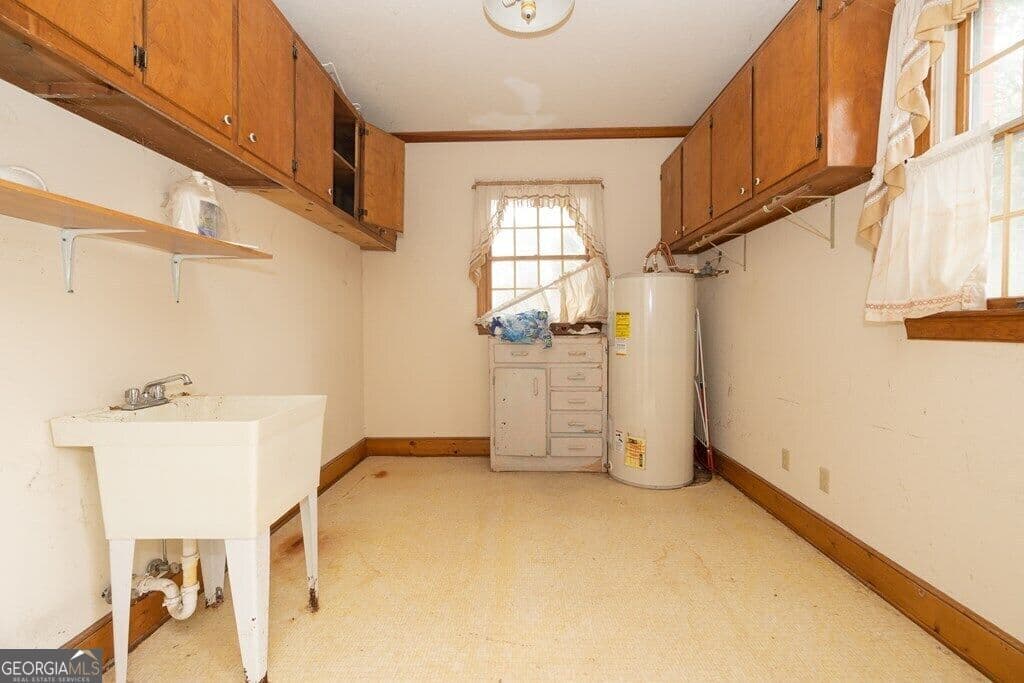 5 bedroom, 4 bathroom, 6,092 sq ft single family residence for sale at 8 Old Chestnut Street, Lumpkin, GA 31815 — photo 10