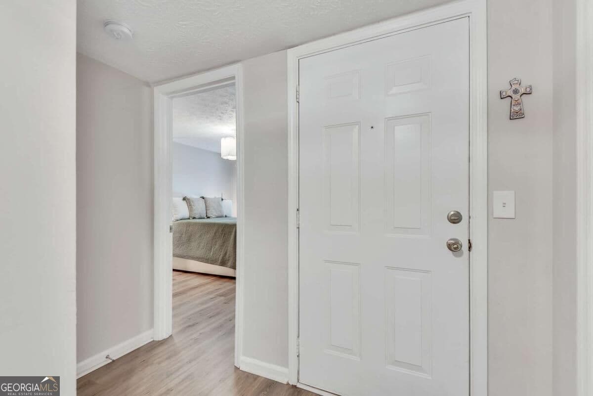 3 bedroom, 2 bathroom, 1,405 sq ft condominium for sale at 1605 Beaumont Circle, Duluth, GA 30096 — photo 8