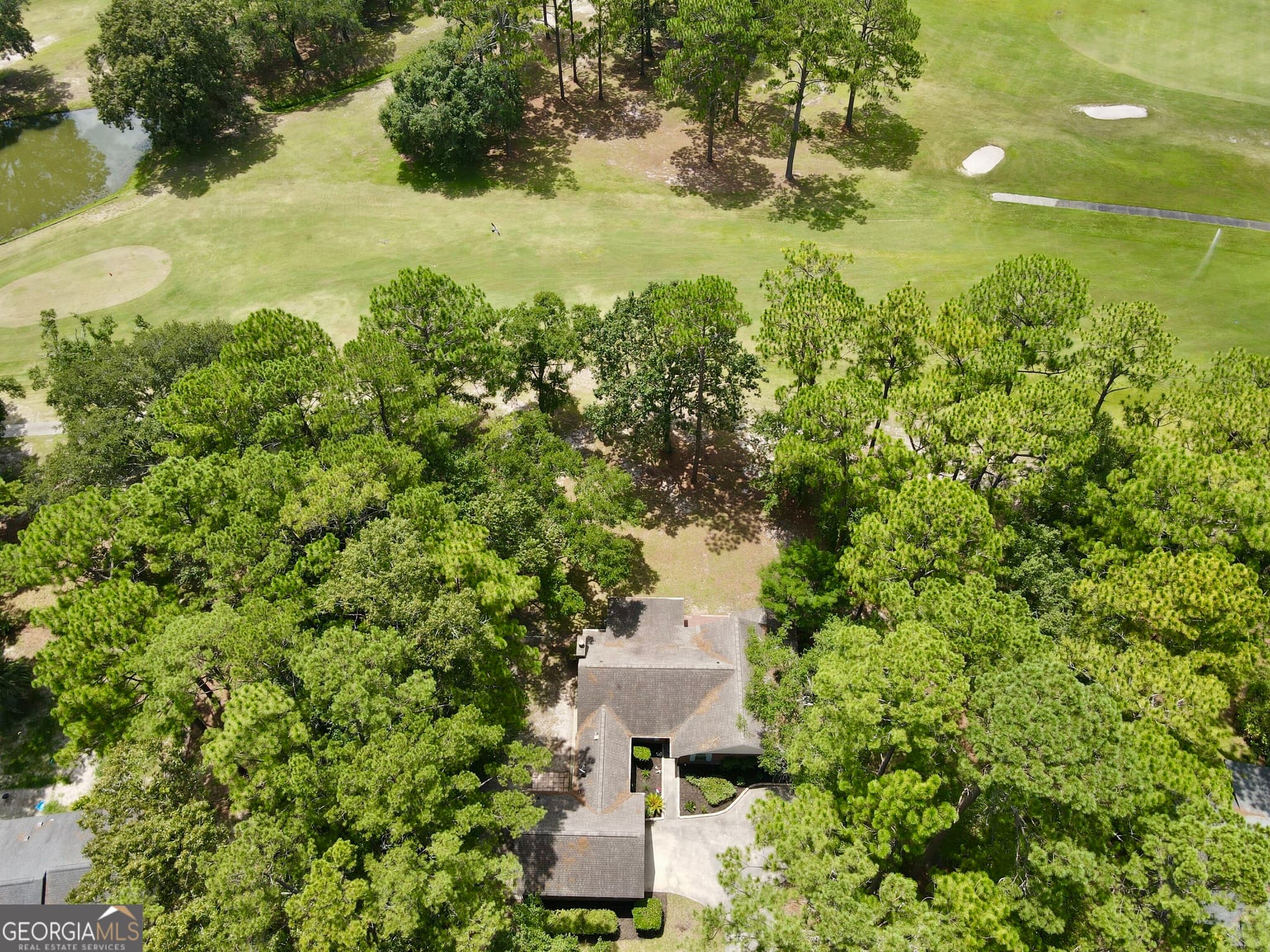 4 bedroom, 2 bathroom, 1,987 sq ft single family residence for sale at 211 Cherokee Trail, Hinesville, GA 31313 — photo 2