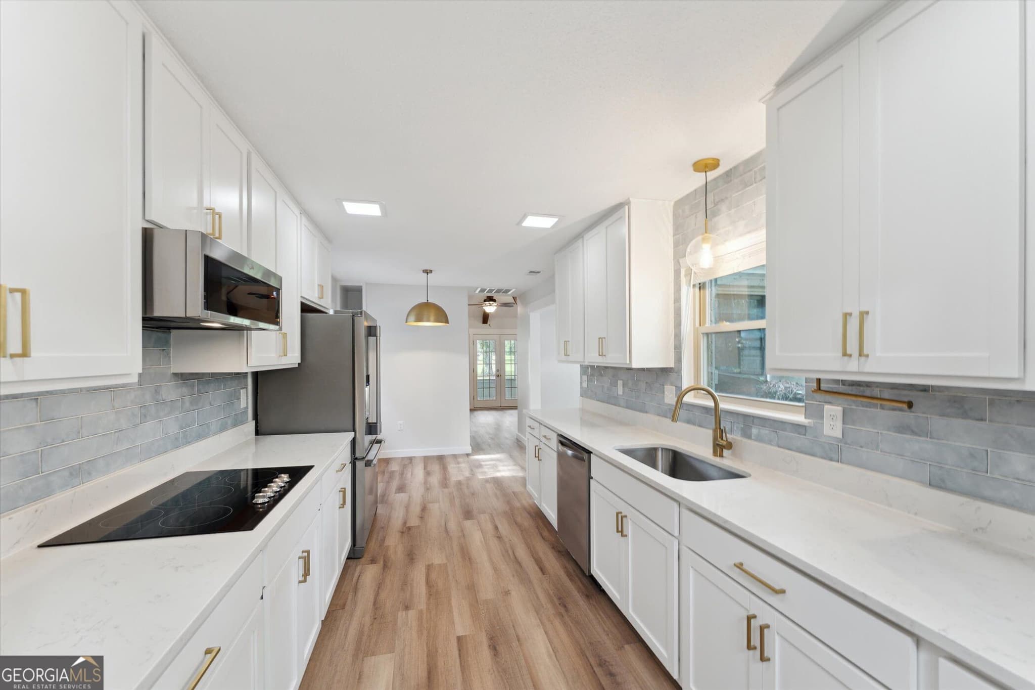 4 bedroom, 2 bathroom, 1,987 sq ft single family residence for sale at 211 Cherokee Trail, Hinesville, GA 31313 — photo 10