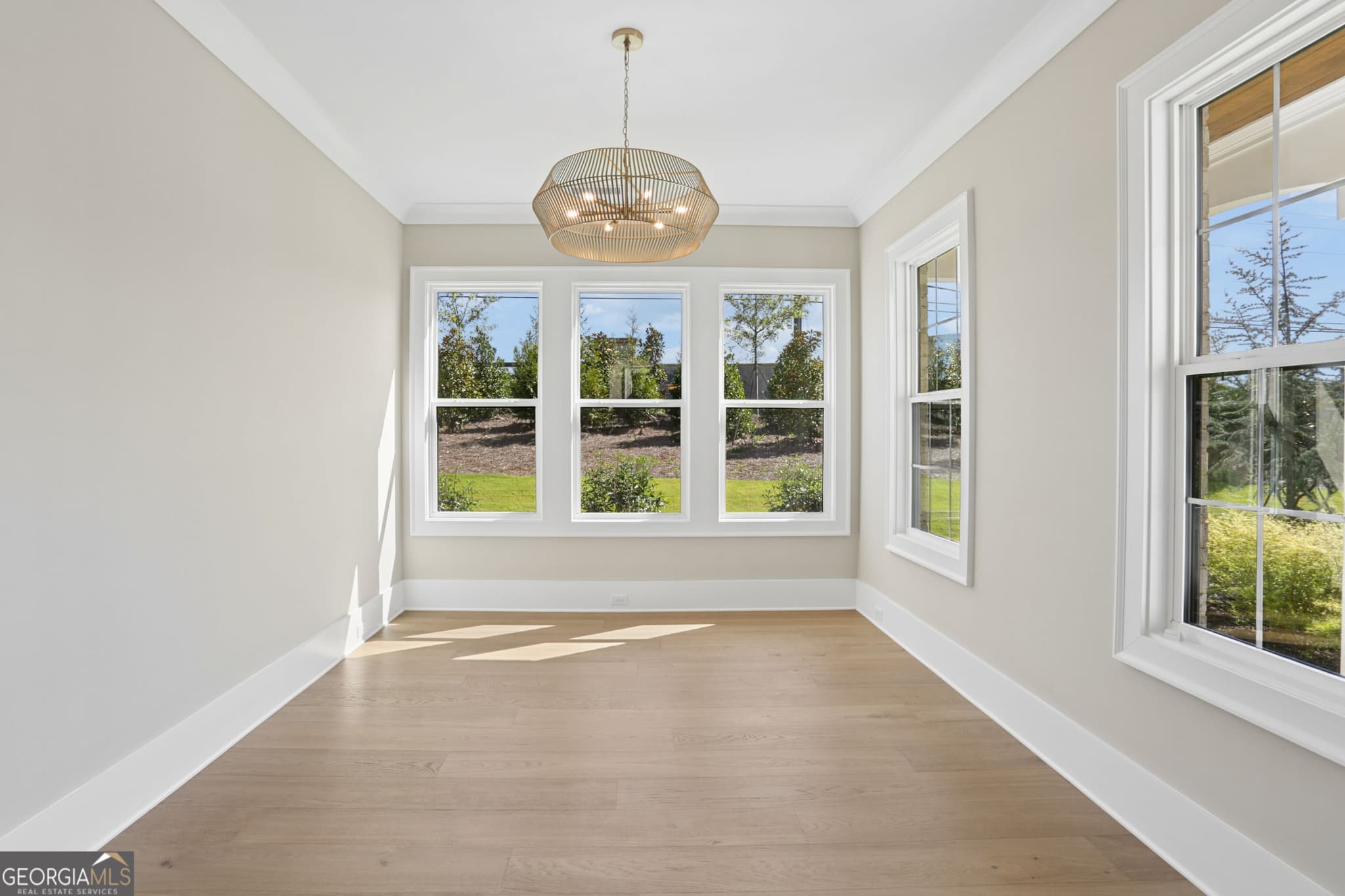 5 bedroom, 4.5 bathroom single family residence for sale at 5310 West Parc Place, Cumming, GA 30040 — photo 5