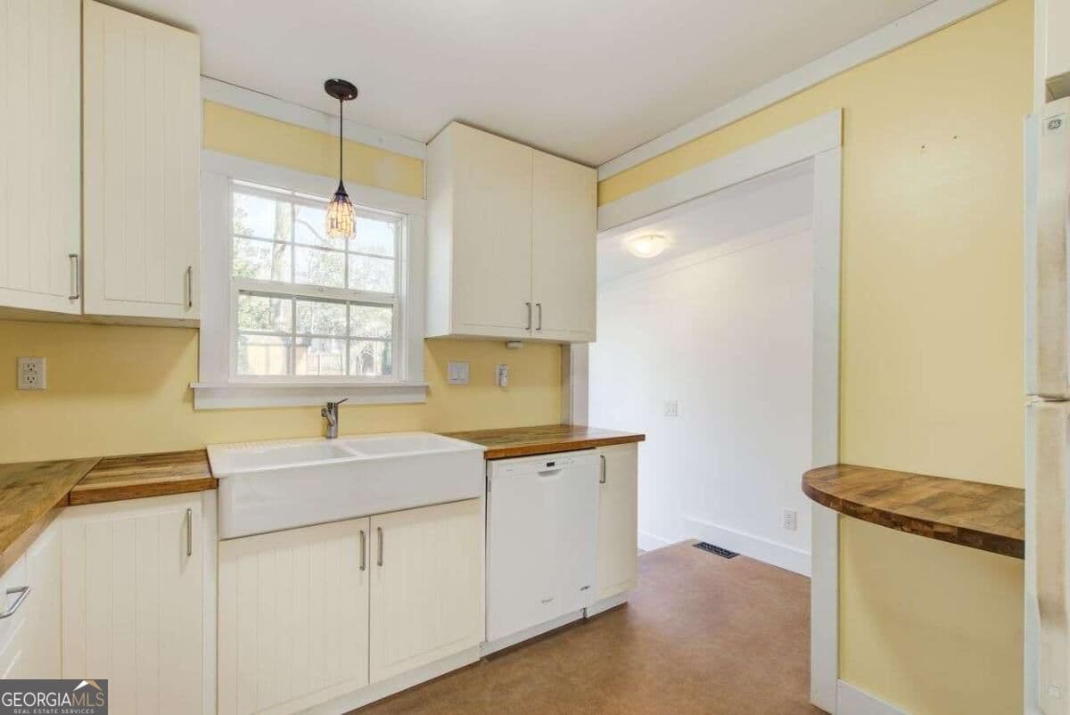 2 bedroom, 2 bathroom, 1,093 sq ft single family residence for rent at 550 Mead Street, Atlanta, GA 30315 for $2,500 a month — photo 9