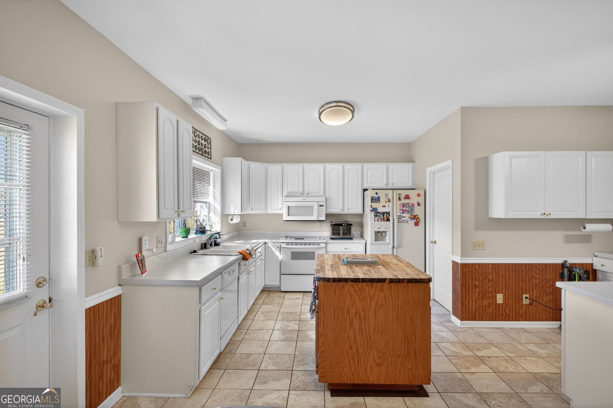 3 bedroom, 2 bathroom, 2,020 sq ft single family residence for sale at 3400 Old Dobbins Bridge Road, Fair Play, SC 29643 — photo 7