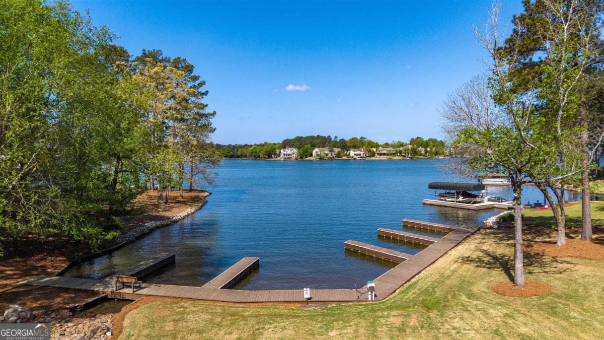 6 bedroom, 6 bathroom, 5,490 sq ft single family residence for sale at 1941 Pine Grove Road, Greensboro, GA 30642 — photo 8
