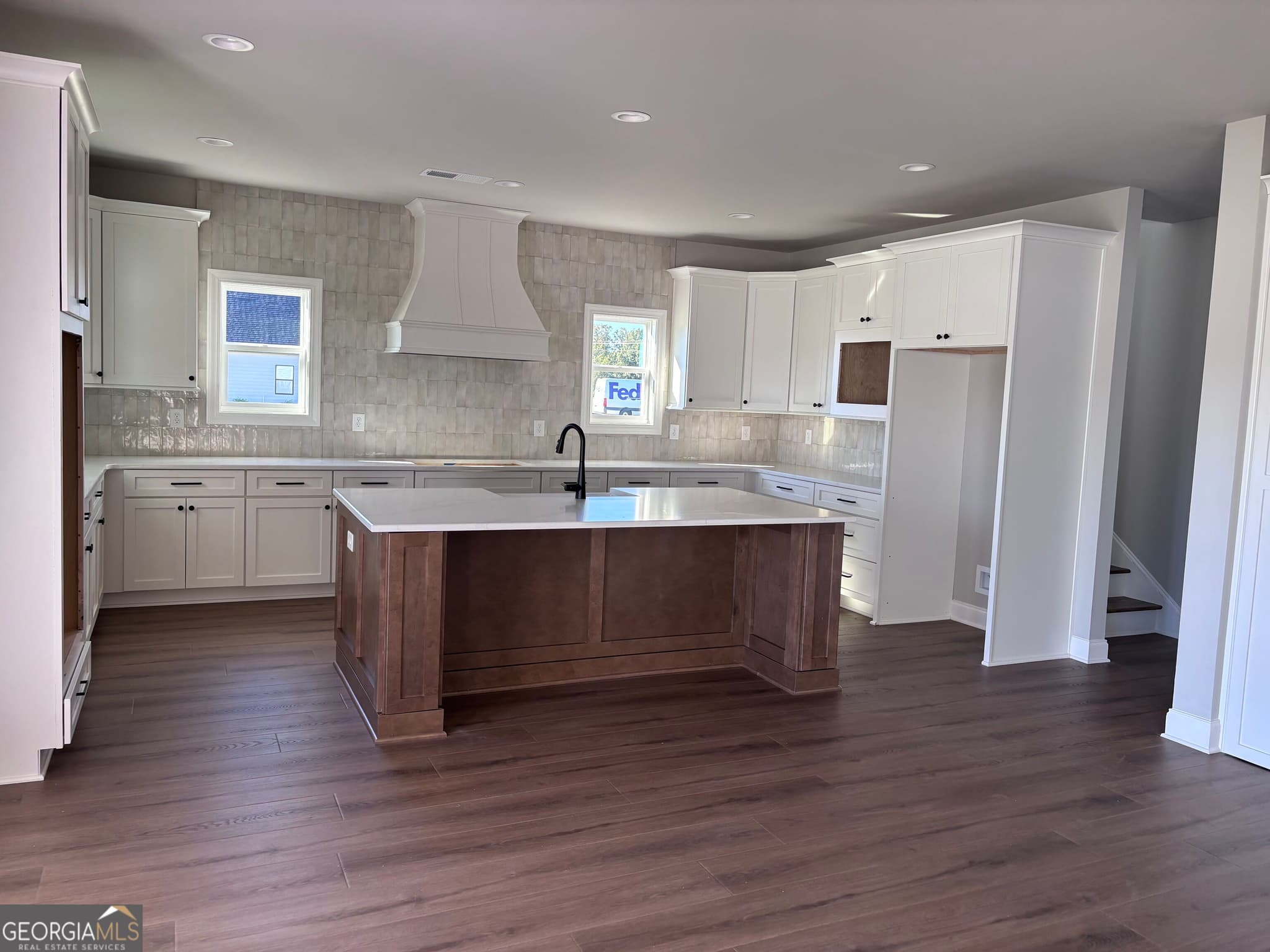 5 bedroom, 5 bathroom, 4,161 sq ft single family residence for sale at 678 Inman Road 1, Fayetteville, GA 30215 — photo 3