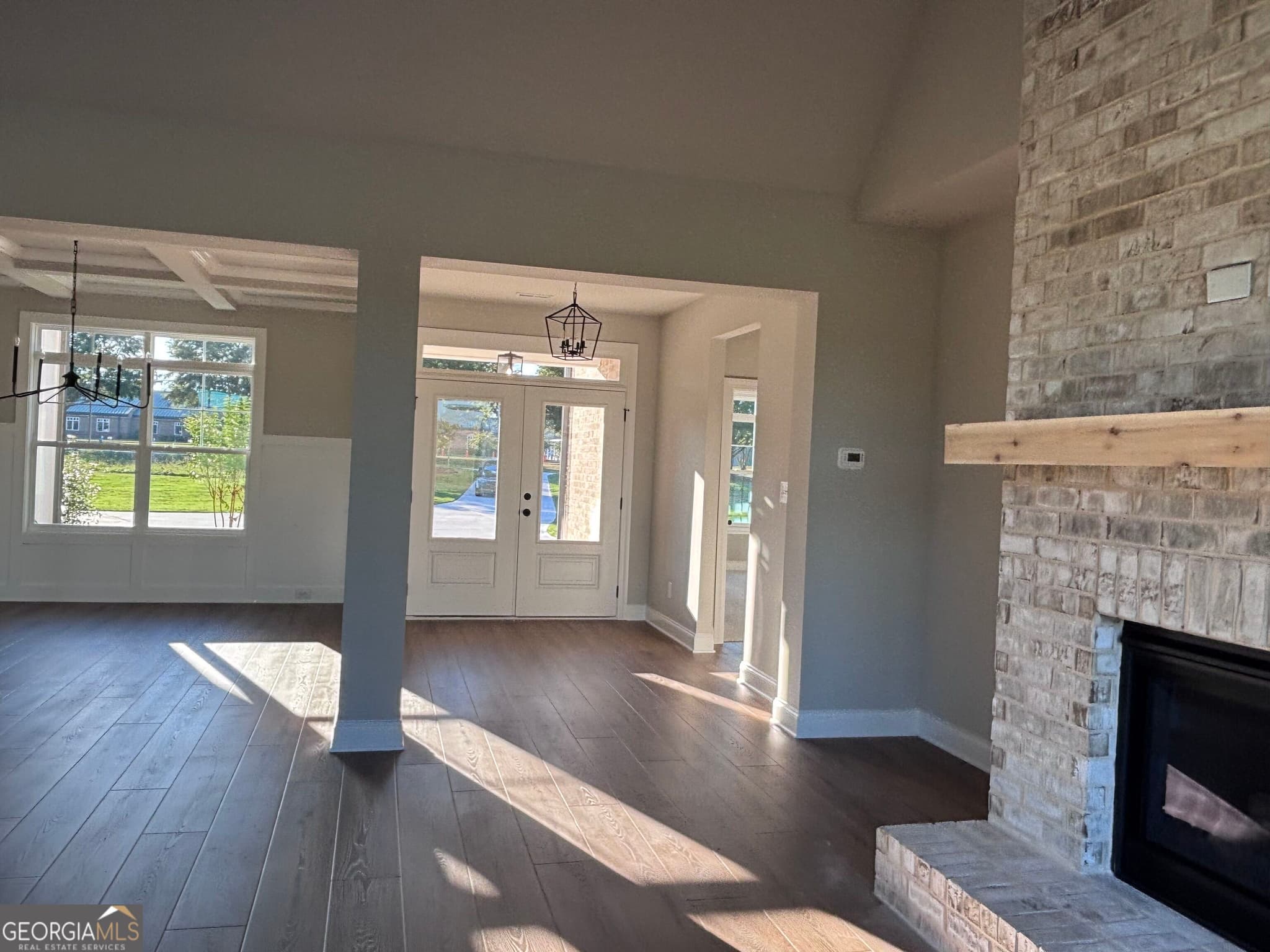 5 bedroom, 5 bathroom, 4,161 sq ft single family residence for sale at 678 Inman Road 1, Fayetteville, GA 30215 — photo 5