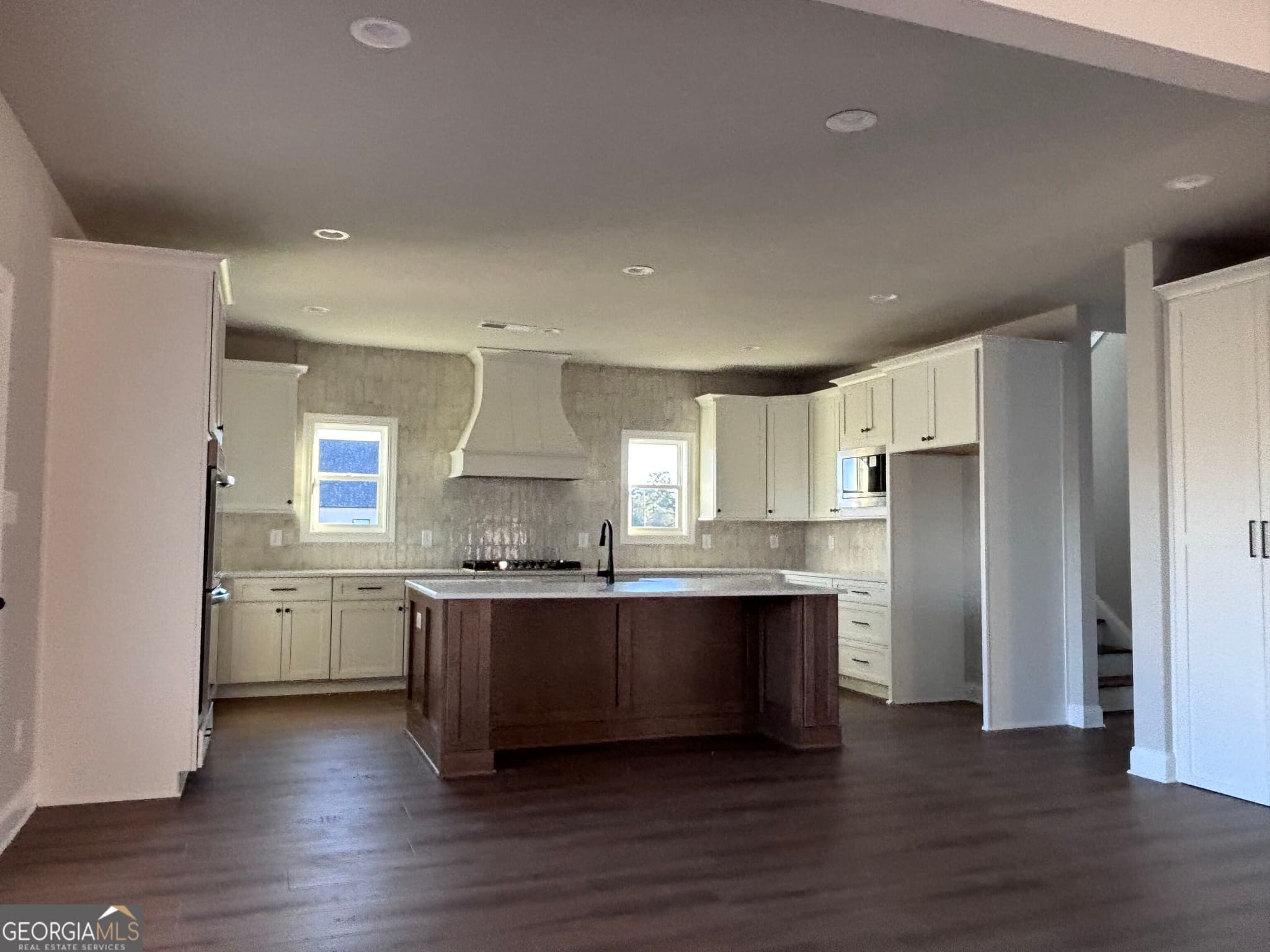 5 bedroom, 5 bathroom, 4,161 sq ft single family residence for sale at 678 Inman Road 1, Fayetteville, GA 30215 — photo 9