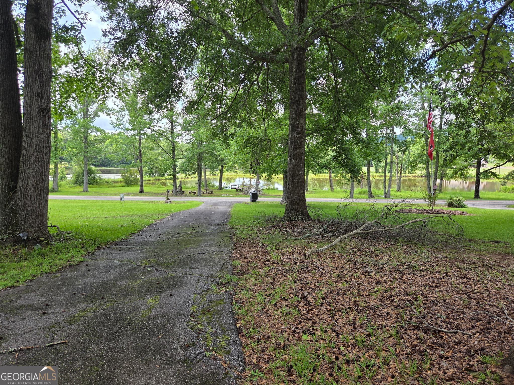3 bedroom, 2 bathroom, 1,440 sq ft manufactured home,single family residence for sale at 453 Lake Drive, Manchester, GA 31816 — photo 4