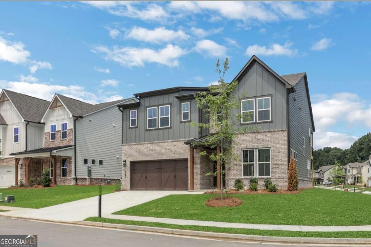 5 bedroom, 4 bathroom, 3,133 sq ft single family residence for sale at 4081 Adler Circle 34, Buford, GA 30519 — photo 6