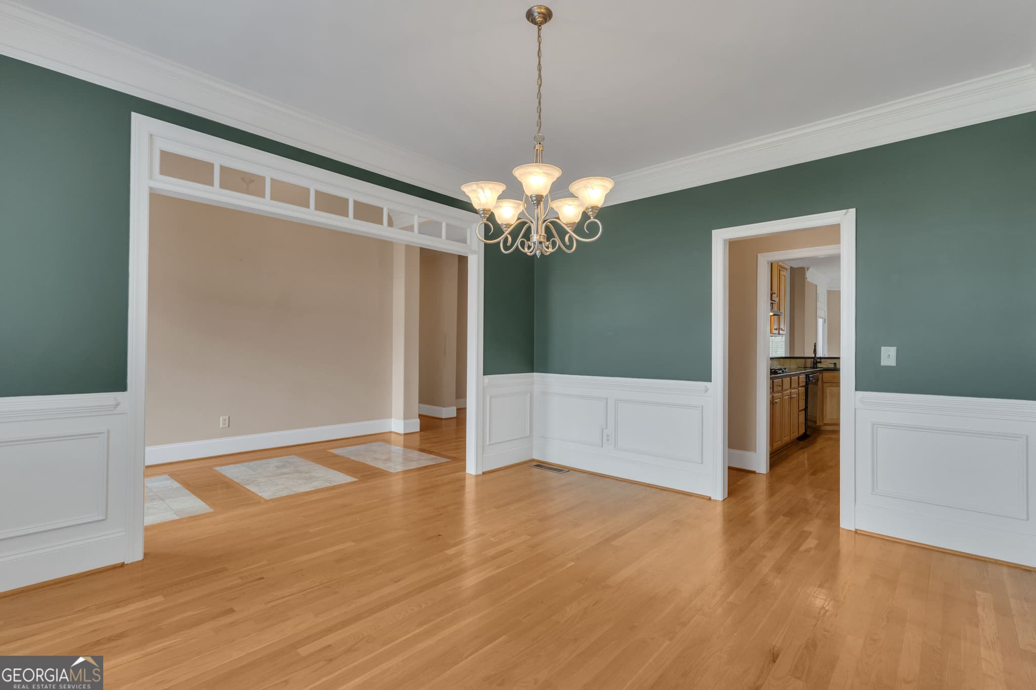 5 bedroom, 4.5 bathroom, 5,461 sq ft single family residence for sale at 5655 Toccoa Drive, Douglasville, GA 30135 — photo 8