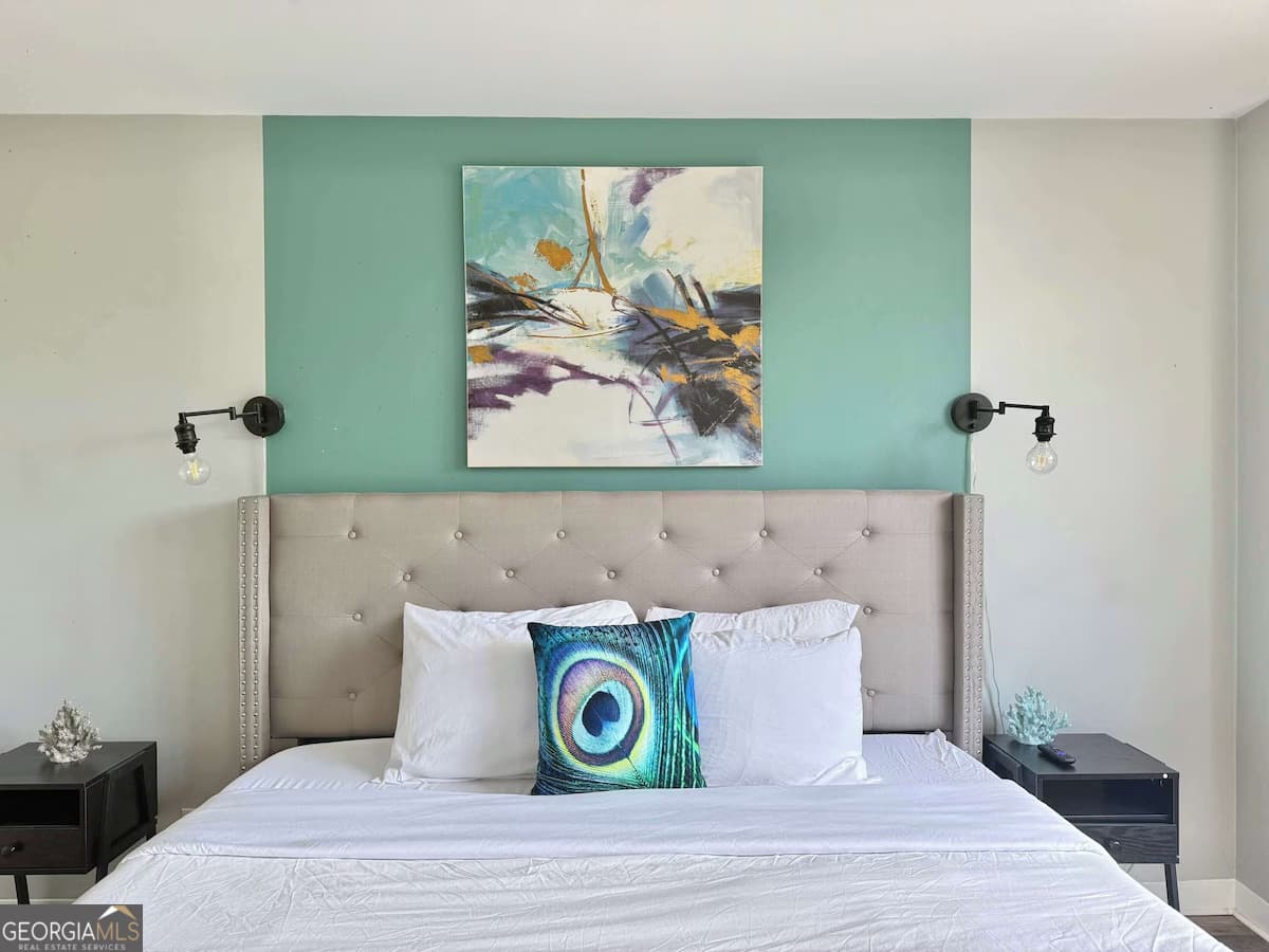 3 bedroom, 1 bathroom, 931 sq ft condominium for rent at 215 Piedmont Avenue APT 301, Atlanta, GA 30308 for $3,499 a month — photo 9
