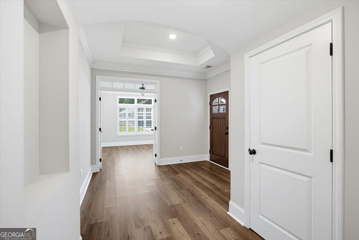 3 bedroom, 2 bathroom, 2,745 sq ft single family residence for sale at 5084 Dillingham Drive, Acworth, GA 30101 — photo 6