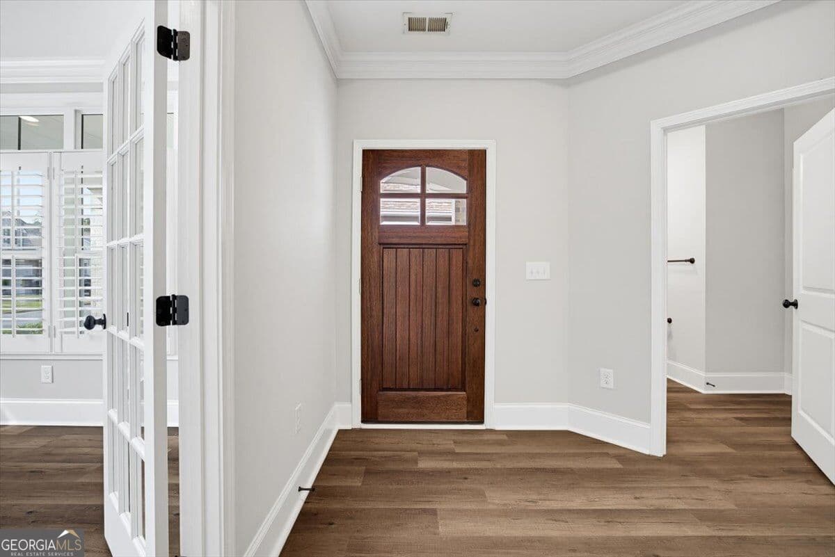 3 bedroom, 2 bathroom, 2,745 sq ft single family residence for sale at 5084 Dillingham Drive, Acworth, GA 30101 — photo 5