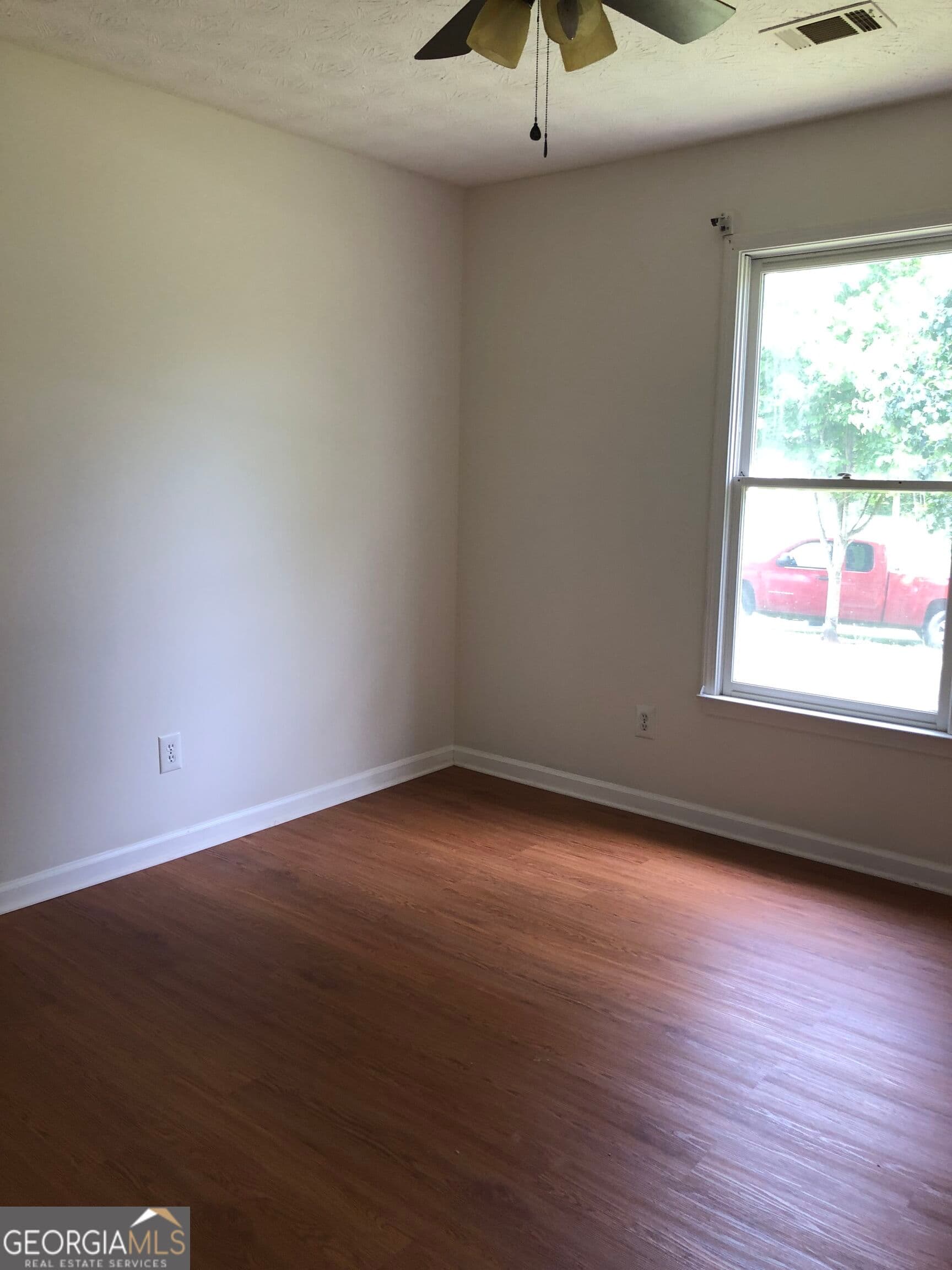 3 bedroom, 2 bathroom, 1,502 sq ft single family residence for rent at 75 Oakwood Lane, Covington, GA 30016 for $1,800 a month — photo 5