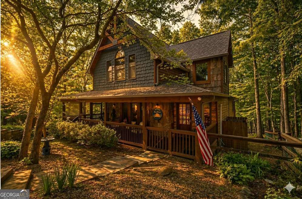 4 bedroom, 3.5 bathroom, 2,372 sq ft cabin,single family residence for sale at 236 Logan Drive 24, Mineral Bluff, GA 30559 — photo 1 of 48