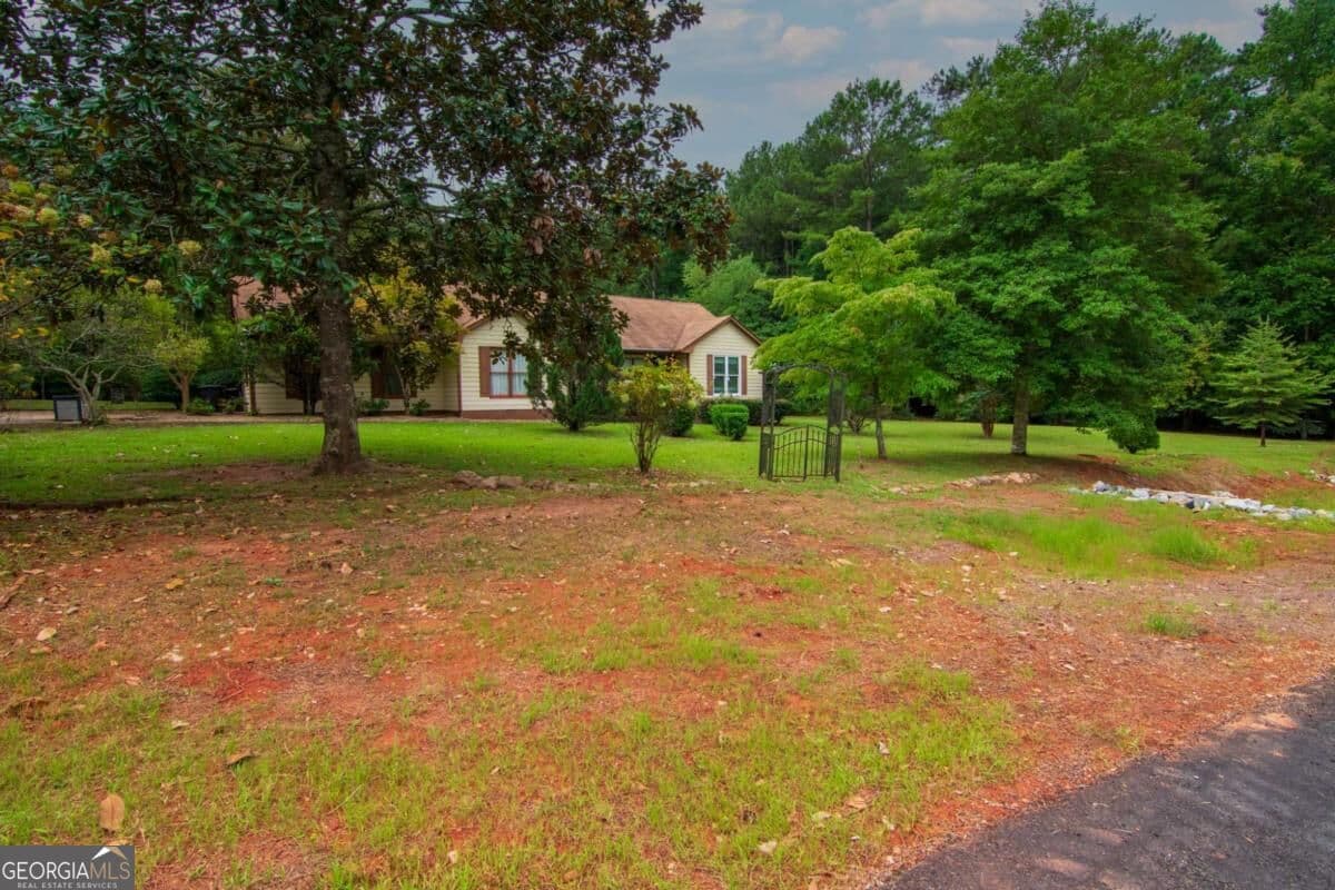 4 bedroom, 3 bathroom single family residence for sale at 200 Sullivan Circle, Pine Mountain, GA 31822 — photo 2