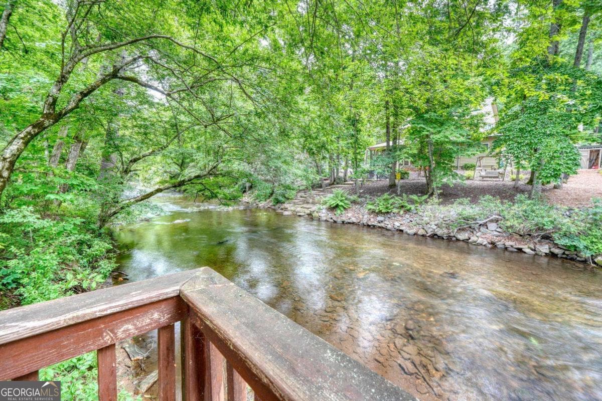 3 bedroom, 4 bathroom, 2,246 sq ft single family residence for sale at 2187 Big Pine Drive, Hiawassee, GA 30546 — photo 4