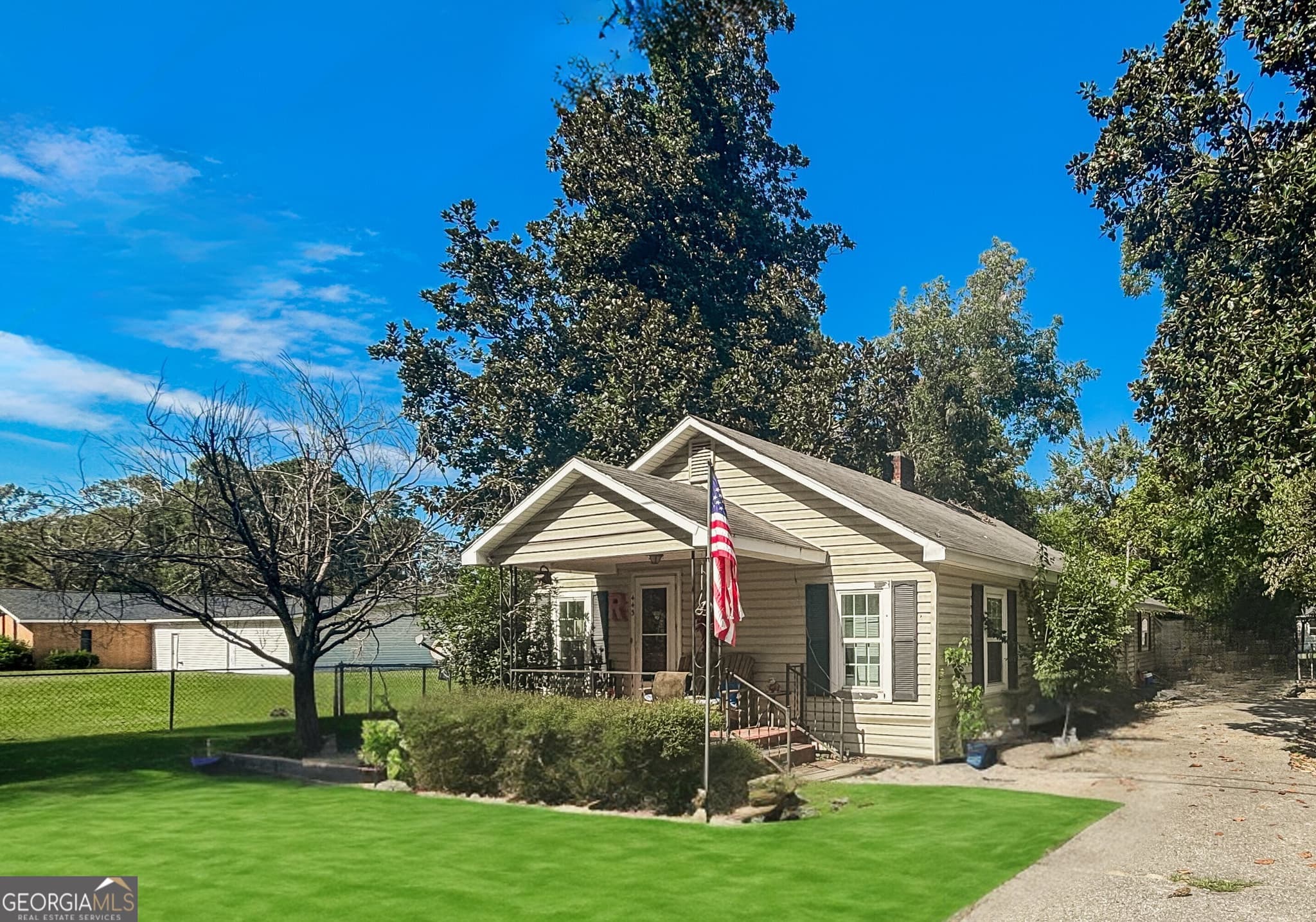 2 bedroom, 1 bathroom, 1,224 sq ft single family residence sold at 443 Virginia Avenue, Millen, GA 30442