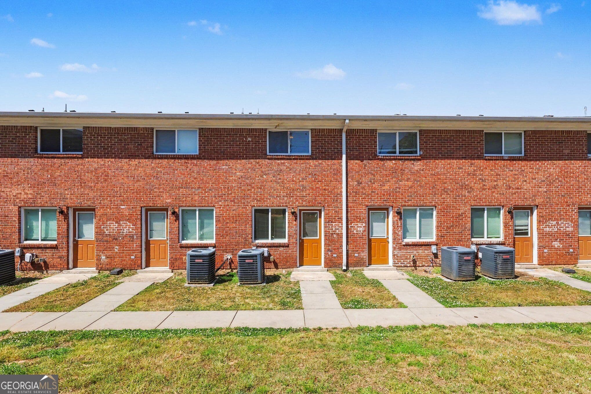 2 bedroom, 1.5 bathroom, 984 sq ft apartment for rent at 470 Bolton Rd NW Drive SW Drive D6, Atlanta, GA 30331 for $1,750 a month — photo 1 of 7