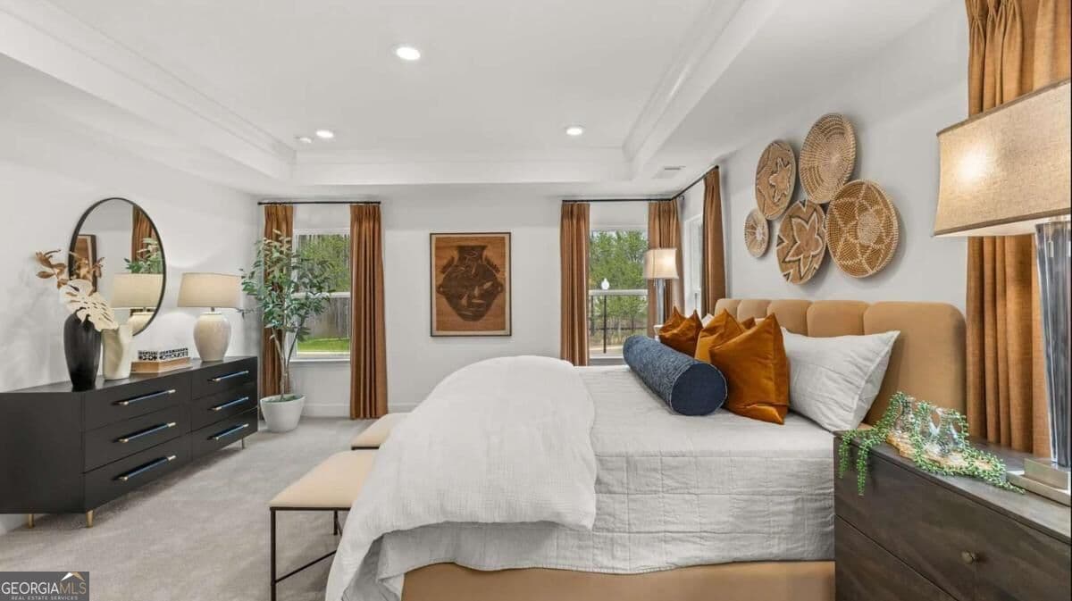 5 bedroom, 2.5 bathroom, 3,006 sq ft single family residence for sale at 152 York Manor, Mcdonough, GA 30252 — photo 7