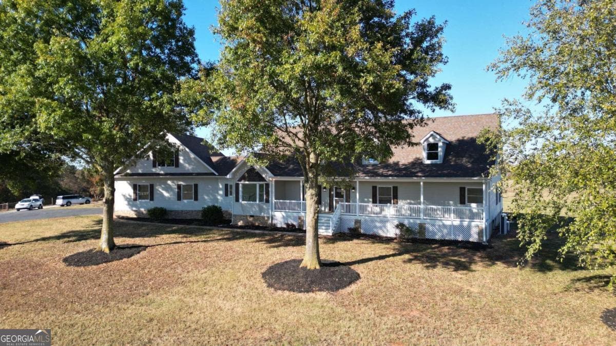 5 bedroom, 3 bathroom farm for sale at 173 & 175 Deer Creek Farms Road, Hartwell, GA 30643 — photo 8