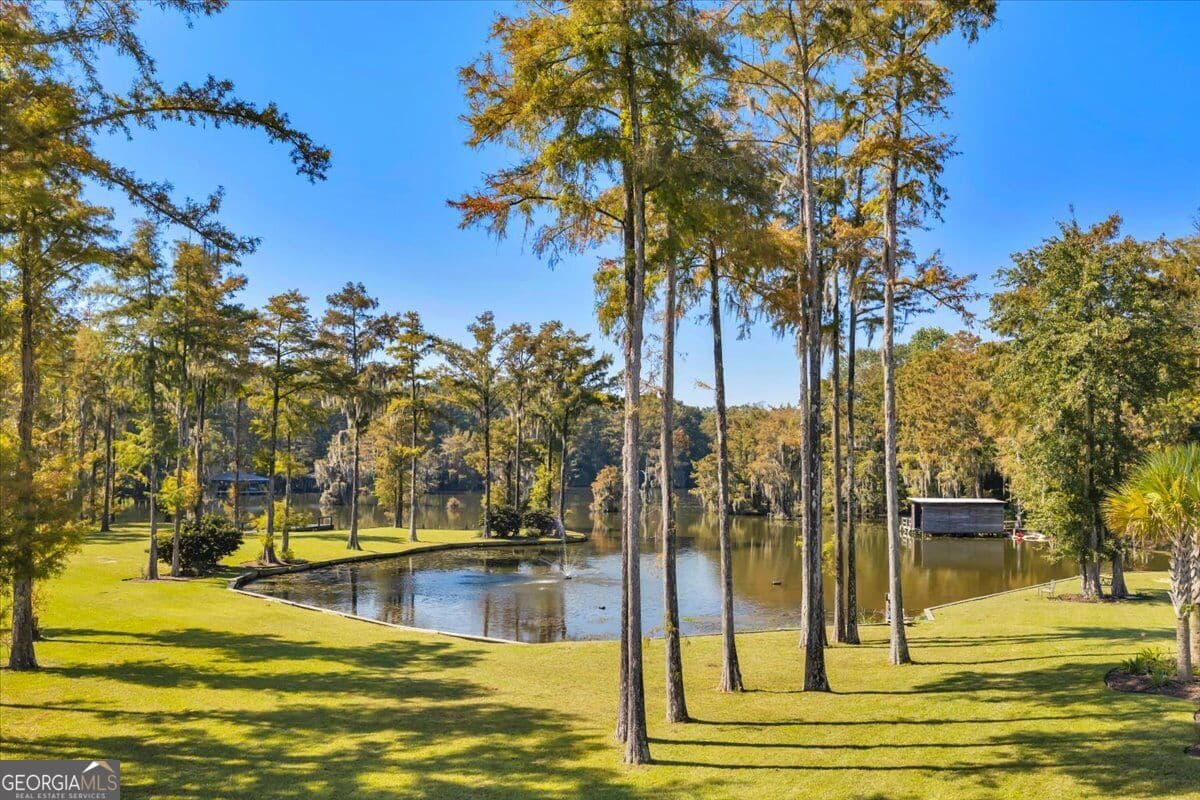 5 bedroom, 4 bathroom, 5,970 sq ft single family residence for sale at 119 N Cedar Creek Road, Cordele, GA 31015 — photo 6