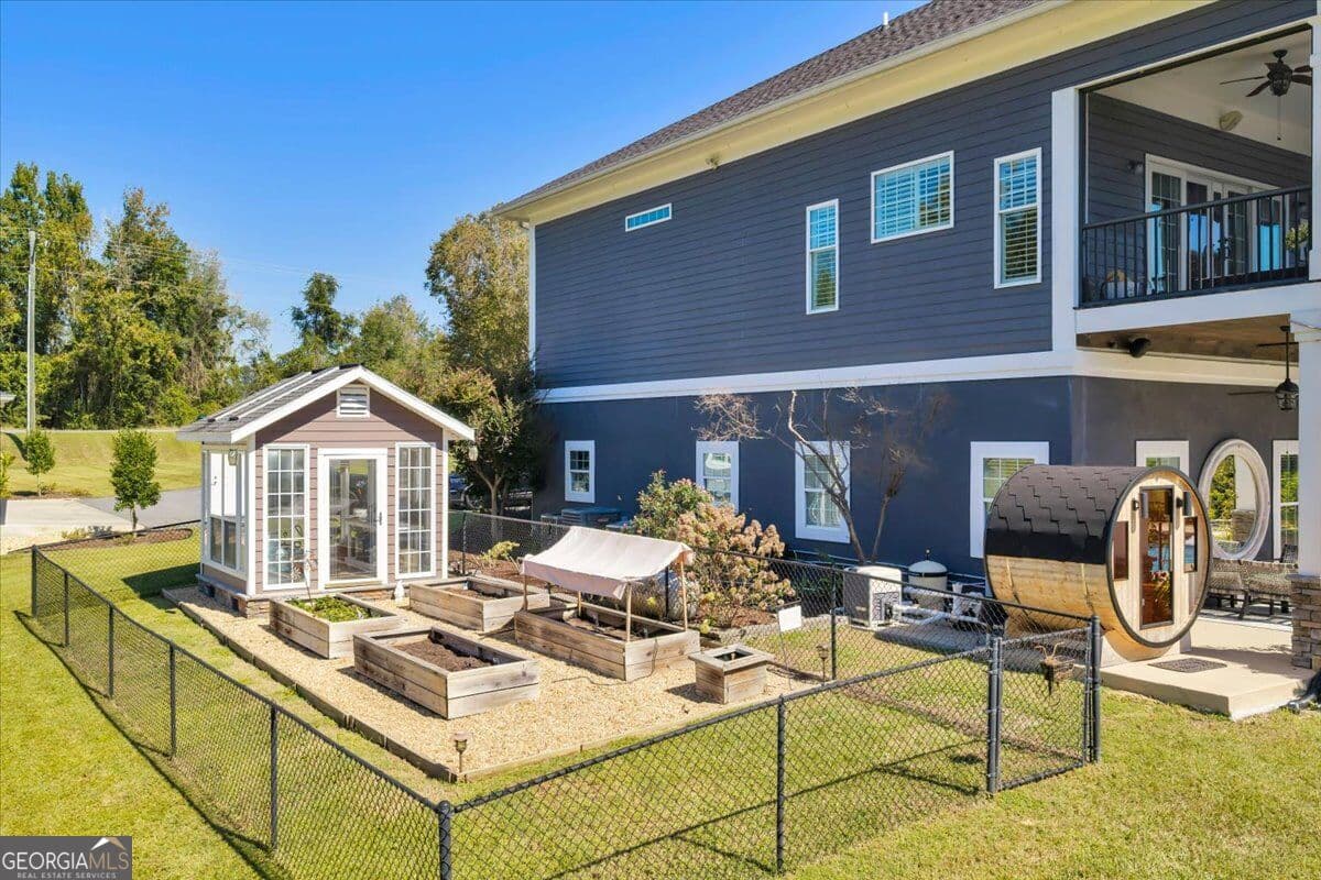 5 bedroom, 4 bathroom, 5,970 sq ft single family residence for sale at 119 N Cedar Creek Road, Cordele, GA 31015 — photo 10
