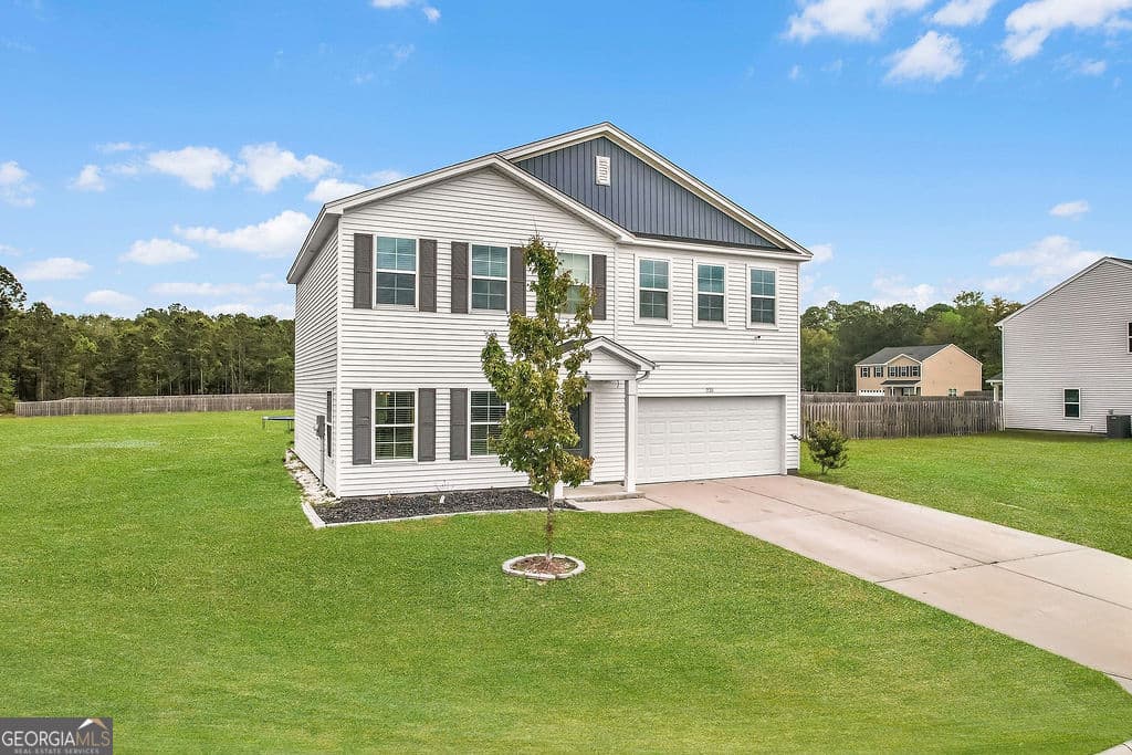 5 bedroom, 2.5 bathroom, 2,328 sq ft single family residence for sale at 231 Caroline Way, Guyton, GA 31312