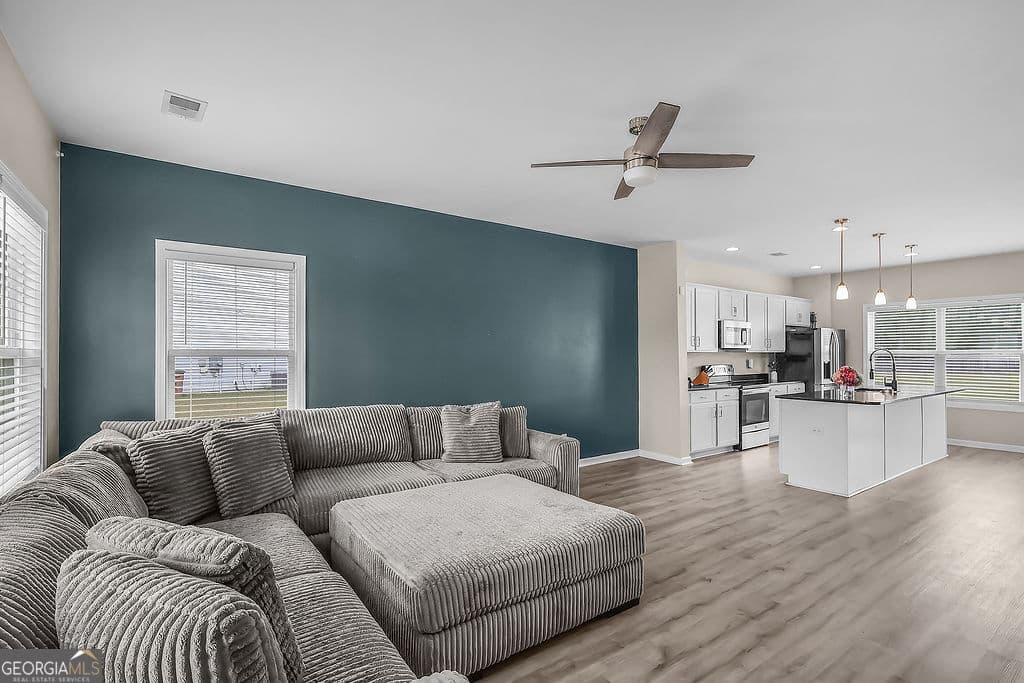 5 bedroom, 2.5 bathroom, 2,328 sq ft single family residence for sale at 231 Caroline Way, Guyton, GA 31312 — photo 5