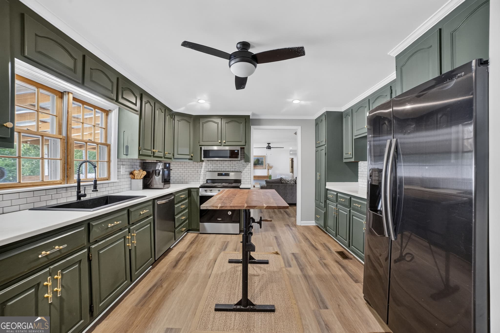 4 bedroom, 2 bathroom, 2,194 sq ft single family residence for sale at 6293 Thomaston Road, Macon, GA 31220 — photo 6