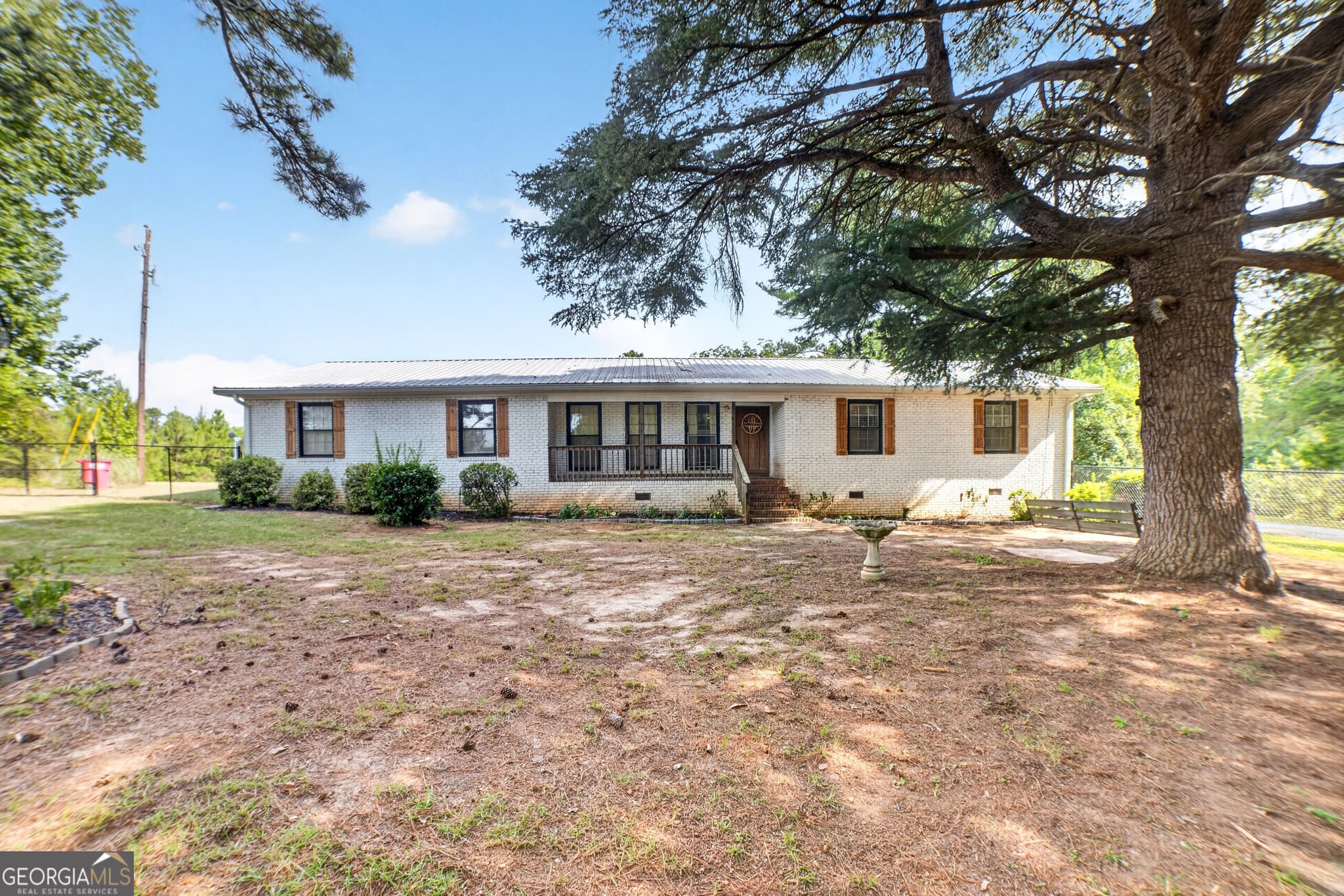 4 bedroom, 2 bathroom, 2,194 sq ft single family residence for sale at 6293 Thomaston Road, Macon, GA 31220 — photo 1 of 32
