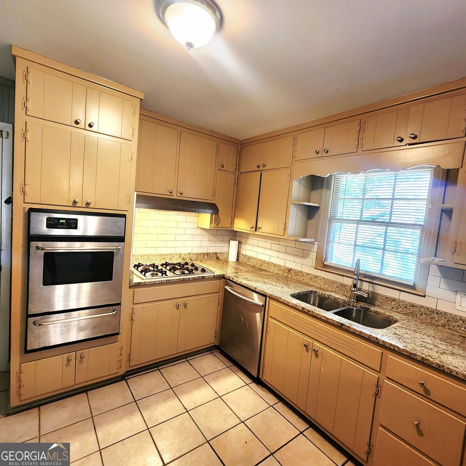 3 bedroom, 2 bathroom single family residence for rent at 2509 Ben Hill Road, East Point, GA 30344 for $1,795 a month — photo 5