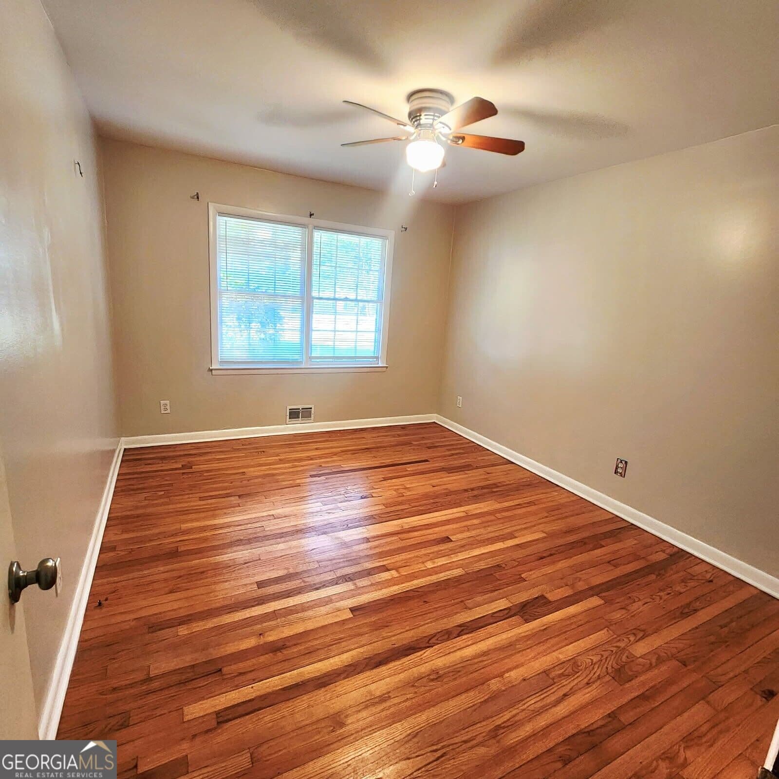 3 bedroom, 2 bathroom single family residence for rent at 2509 Ben Hill Road, East Point, GA 30344 for $1,795 a month — photo 10