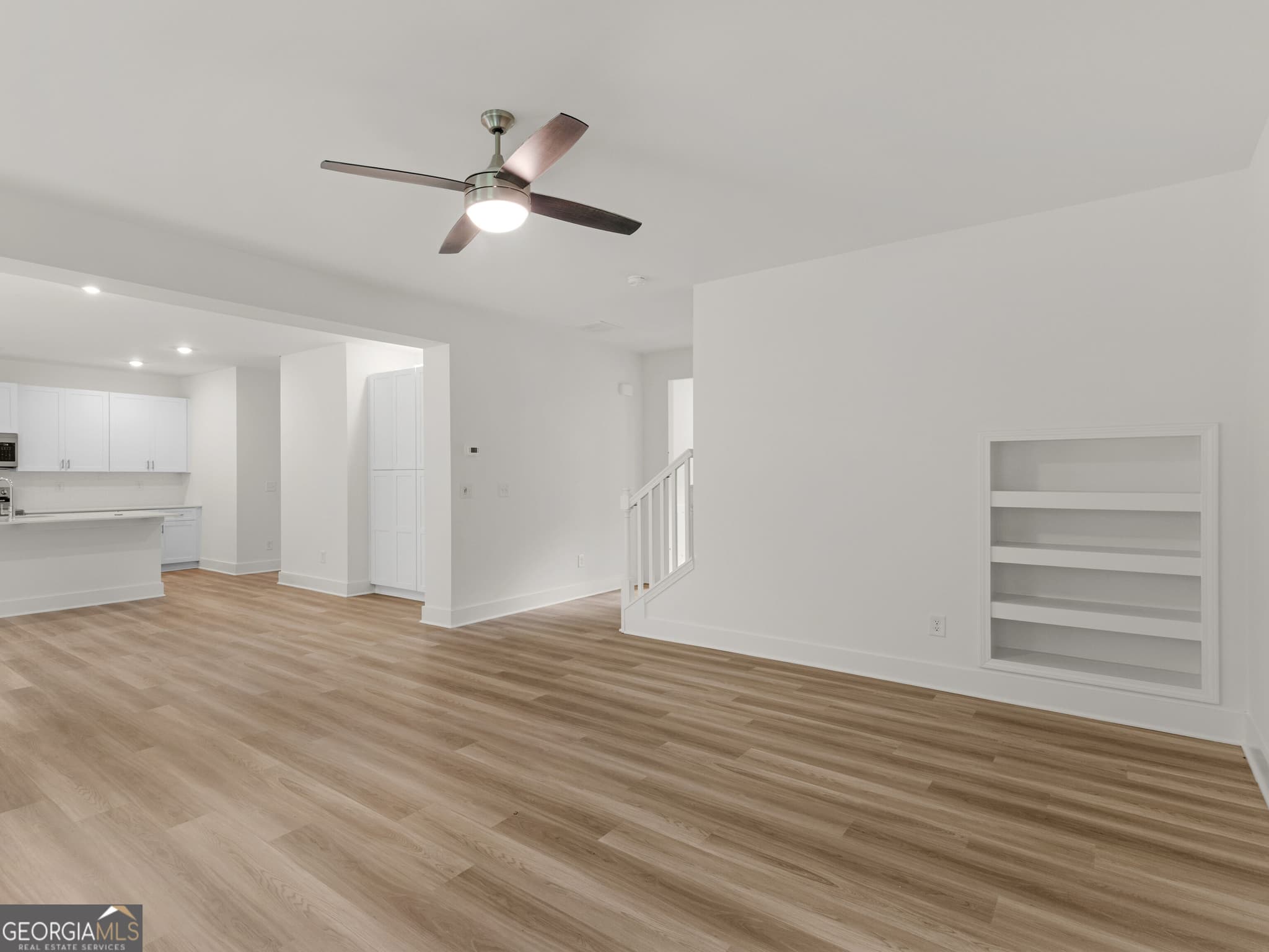 4 bedroom, 2.5 bathroom, 2,233 sq ft single family residence for sale at 1347 Johnson Road, Conyers, GA 30094 — photo 8