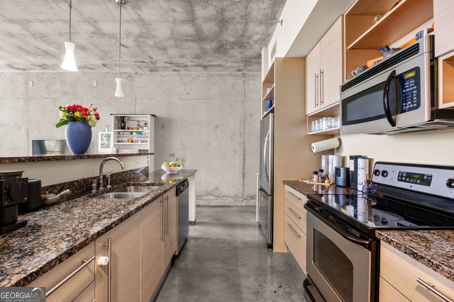 1 bedroom, 1 bathroom, 960 sq ft condominium for sale at 480 John Wesley Dobbs Avenue 332, Atlanta, GA 30312 — photo 7