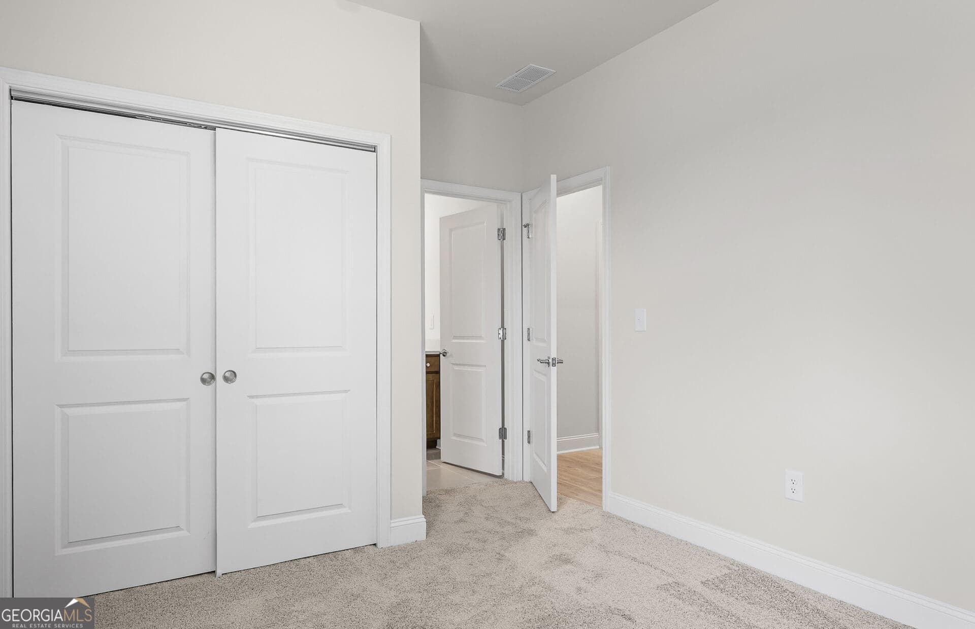 3 bedroom, 3 bathroom, 2,124 sq ft single family residence for sale at 134 Kenney Way, Locust Grove, GA 30248 — photo 6